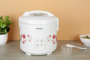 Noi Com Nap Gai Panasonic 1 8 Lit Sr Mvn18frax 1.jpg