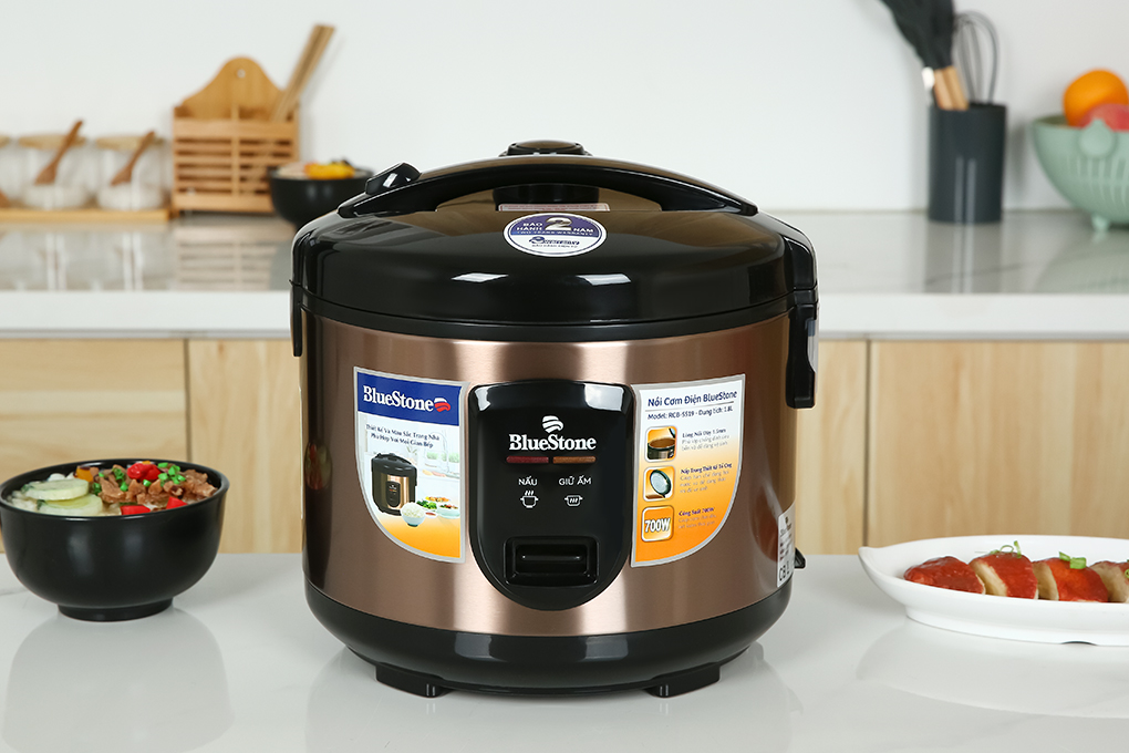 Nồi cơm nắp gài BlueStone 1.8 lít RCB-5519
